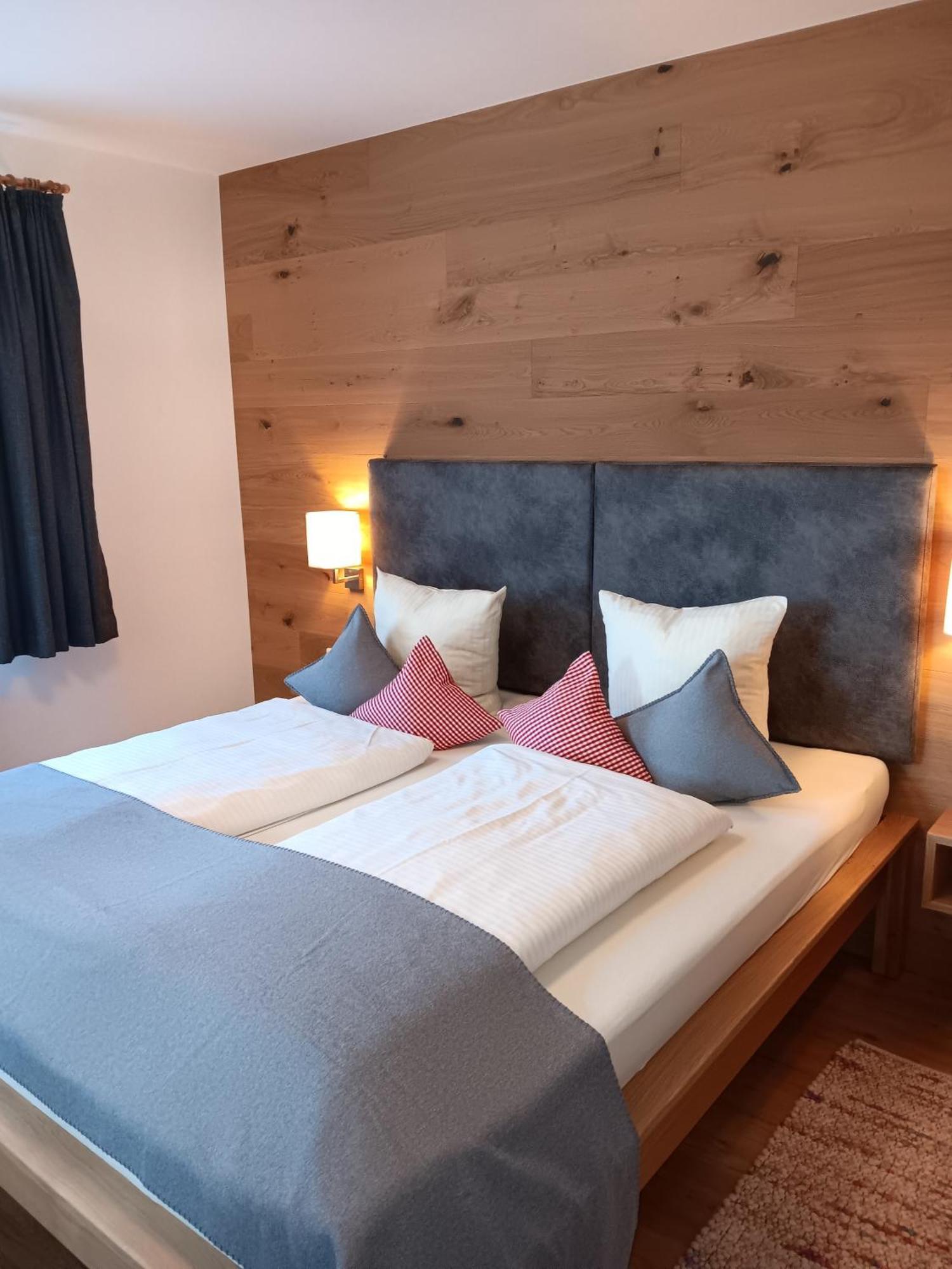 Lizzi Mountain Apartments Швангау Экстерьер фото